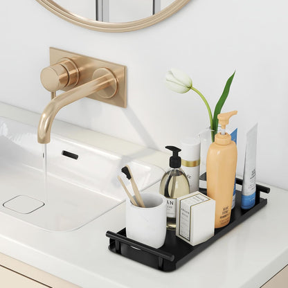 Handles at both ends, so the loaded tray lifts off in one movement